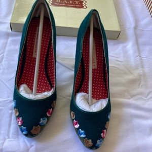 BAIT footwear Unique Retro Inspired pumps